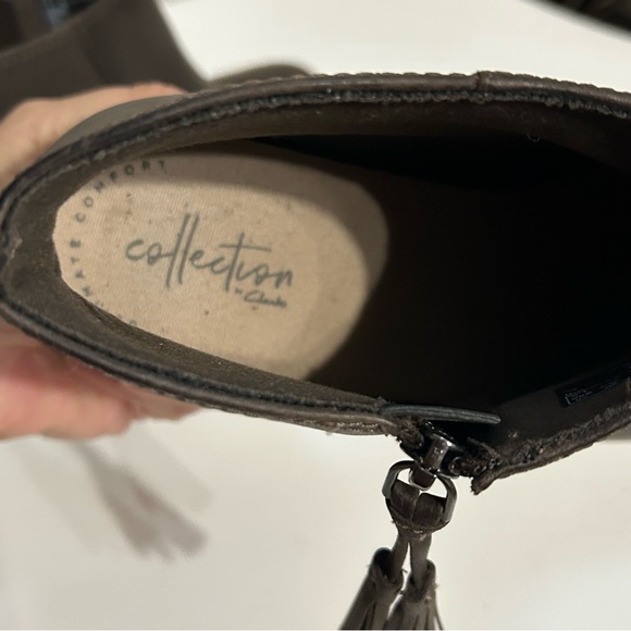 Clarks Ultimate Comfort Collection Brown Leather Ankle Boots - 8.5M - Picture 8 of 16